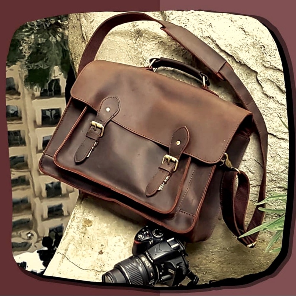 Purple Relic Classic Brown Leather Bag